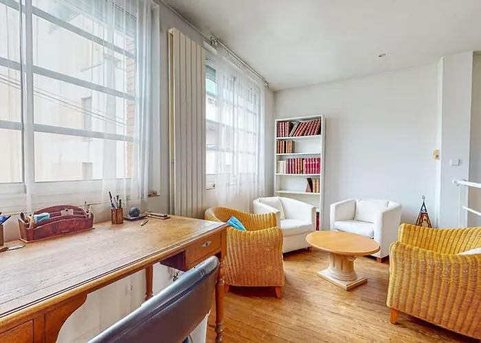 Сasa de vacaciones St Agne 3 Min Du Métrobus - Patio - Bassin *